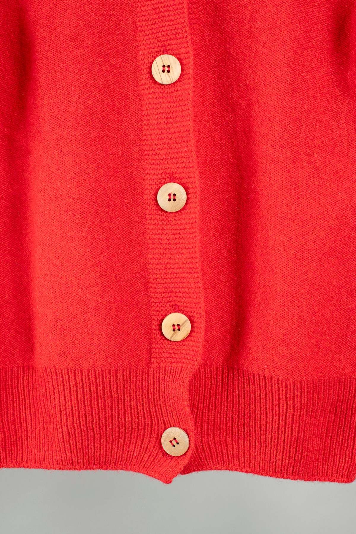 Baserange Tier Cardigan - Melograno Red - Image 5 of 8