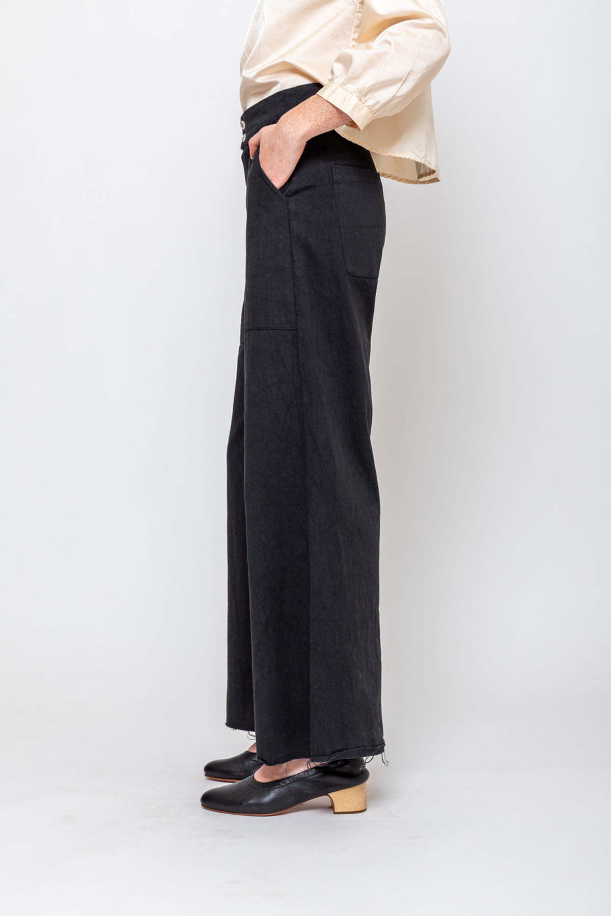 Sula Clothing LTD. Flare Pants - Image 3 of 6