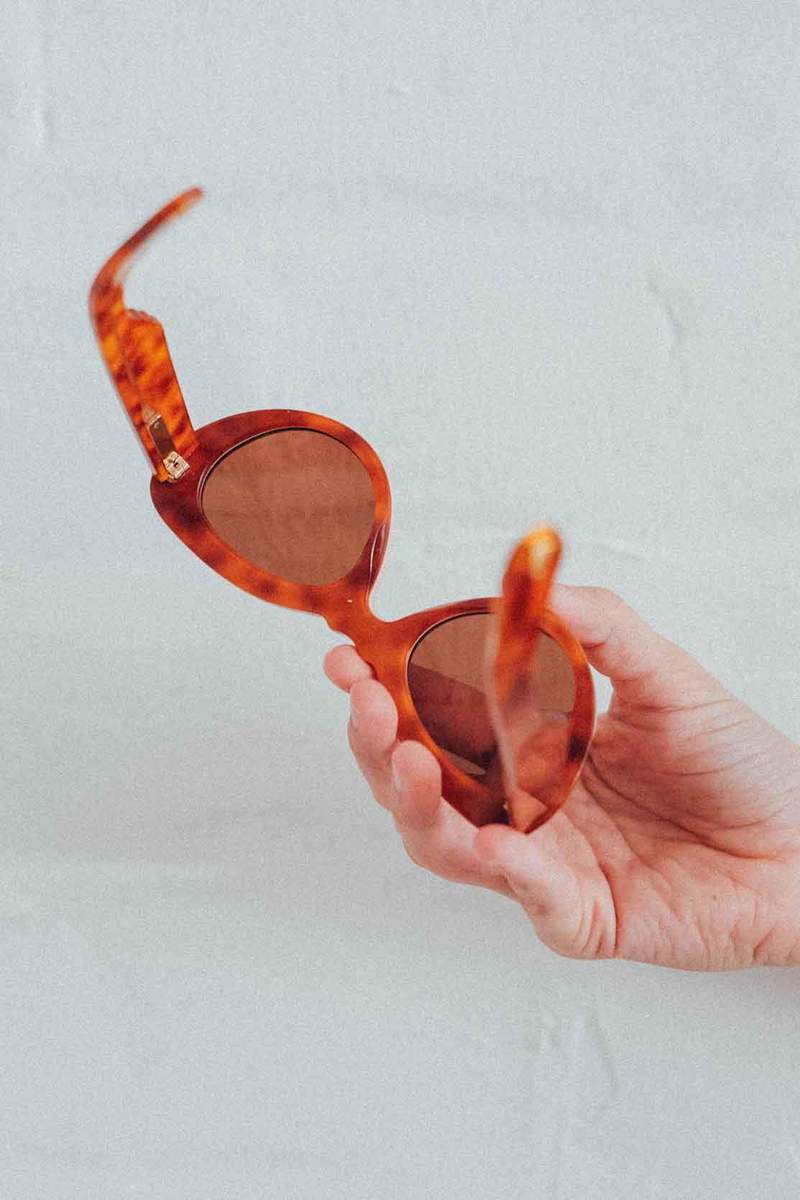 Lucy Folk Wingspan Sunglasses - Conch Shell | Garmentory display picture 2