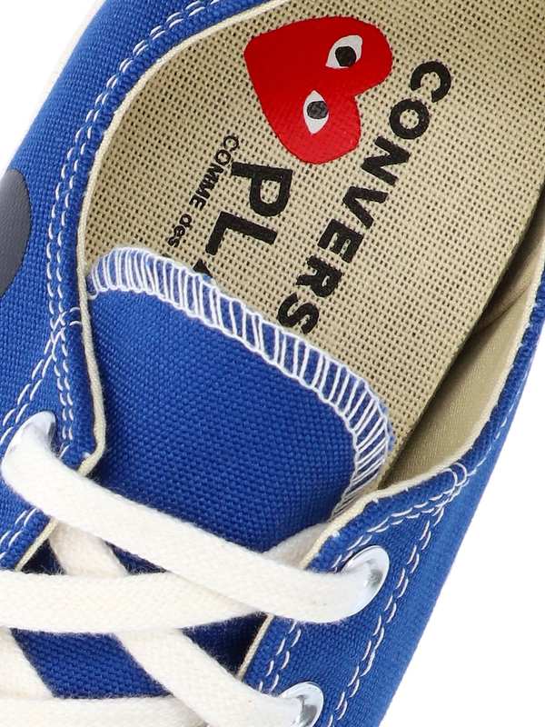 Comme des Garons PLAY Chuck Taylor Low Top Sneakers - Blue