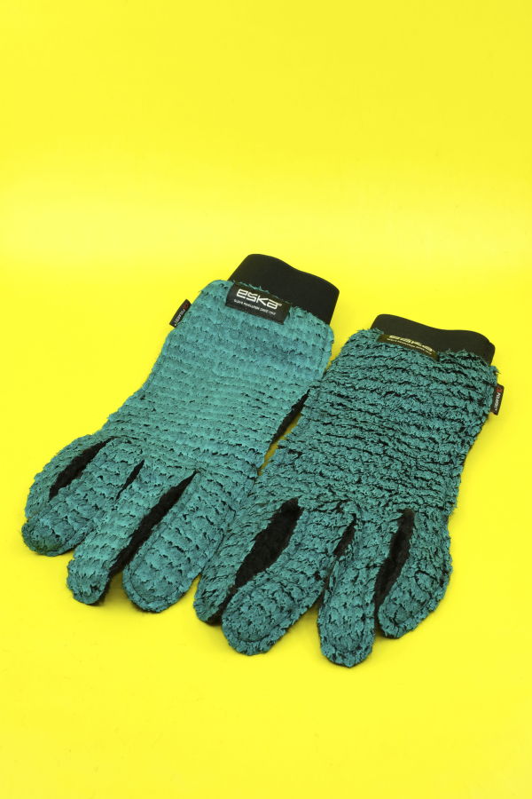 GR10K Turquoise Coated Alpha Gloves