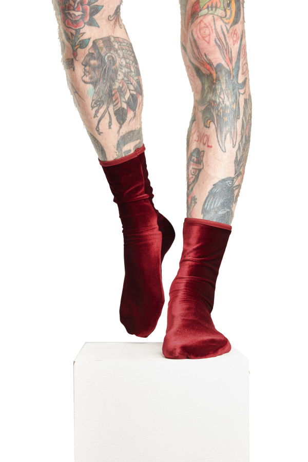 simone-wild-new Velvet Ankle Socks - Wine