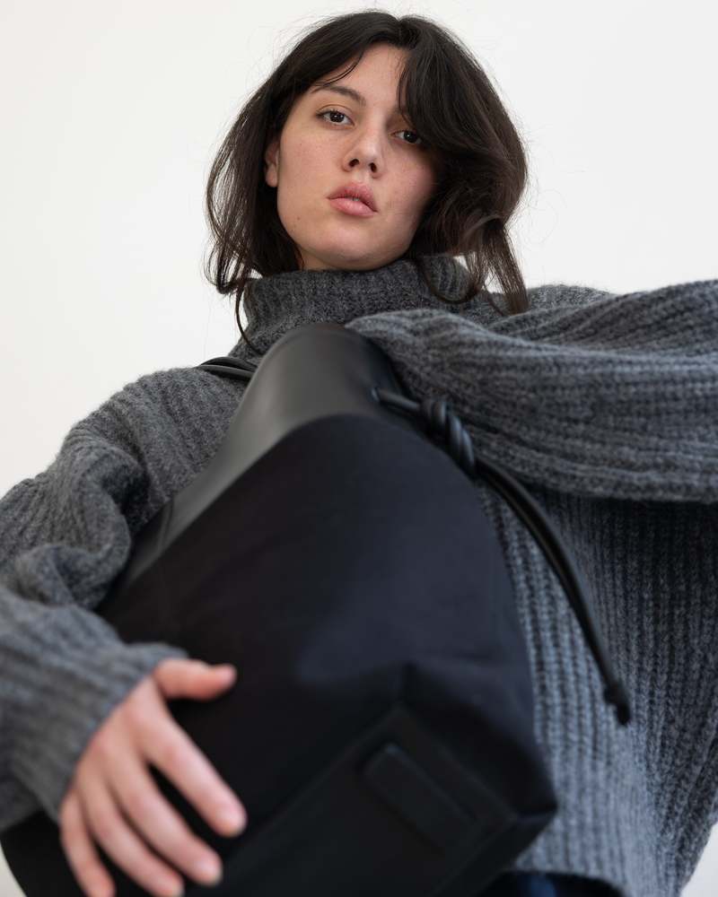 Pari Desai Calla Tote Black Leather/Black Canvas