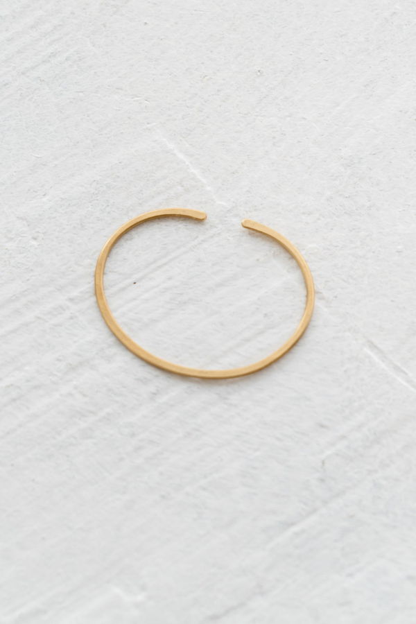 Fixed Air Simple Cuff Bracelet