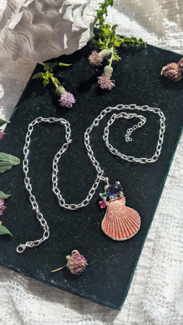 Atelier Melrai Shell a Trois Necklace