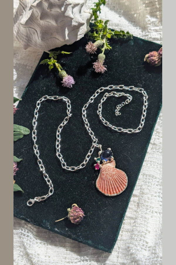 Atelier Melrai Shell a Trois Necklace