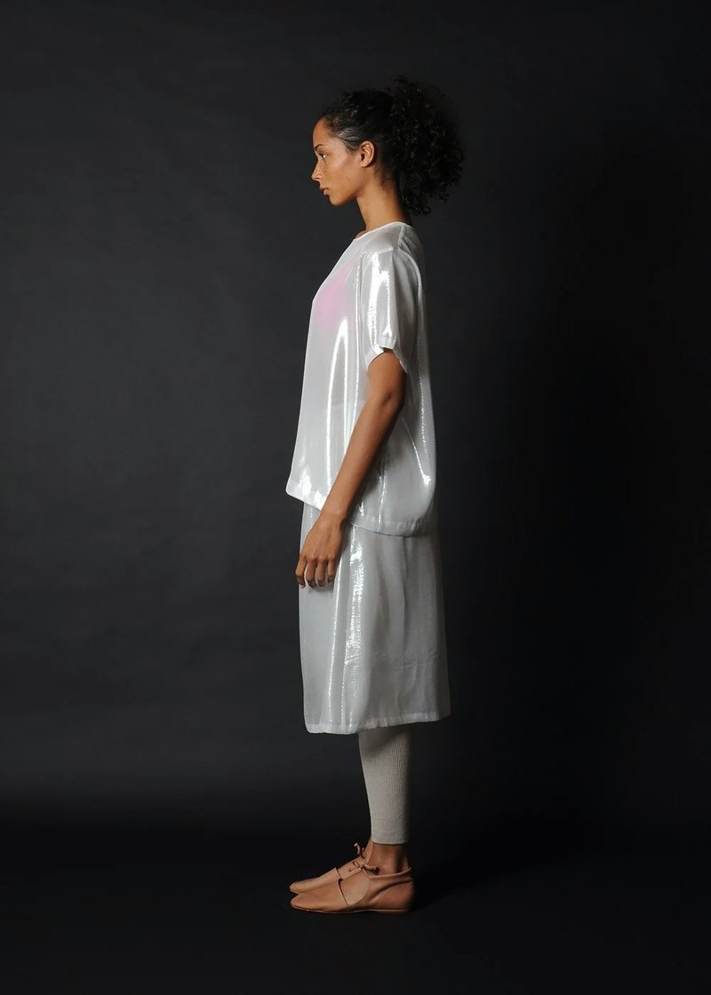 Conifer Shimmer Tee - White/Silver