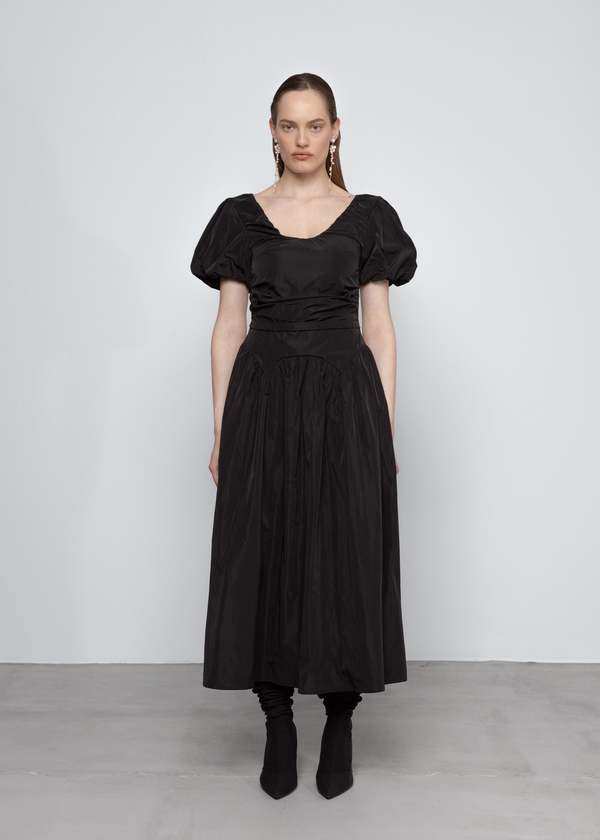 esthe Taffeta Puff Sleeve Volume Dress