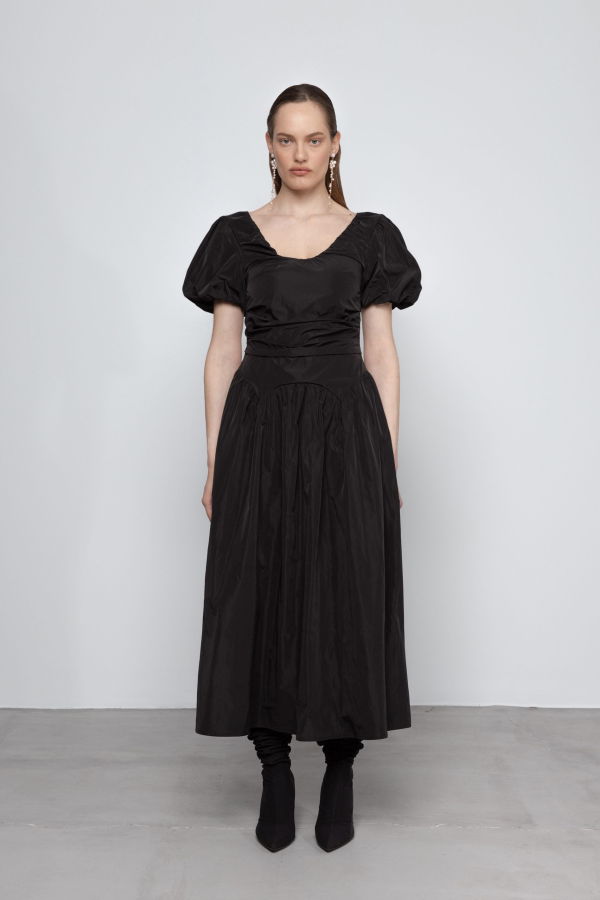 esthe Taffeta Puff Sleeve Volume Dress