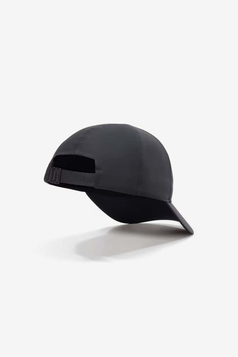 Arc'teryx Small Bird Cap - 24K Black
