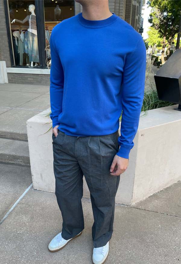 The NKC Store Elan Top