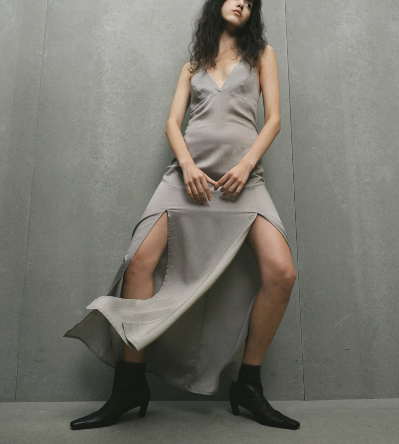 Hvoya Nude Boots Boots