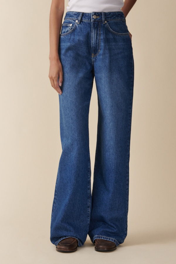 Jeanerica Belem Mid Rise Loose Fit Jeans - Vintage 62