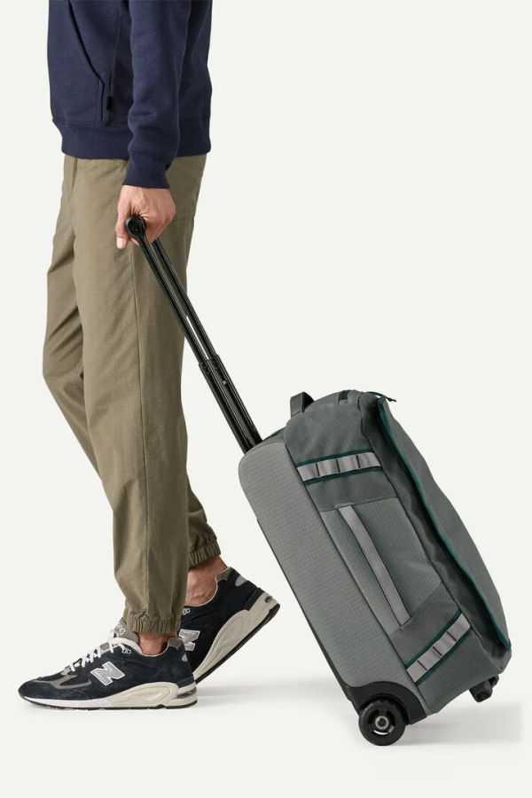 Patagonia Black Hole Wheeled Duffel Bag 40L - Seabird Grey