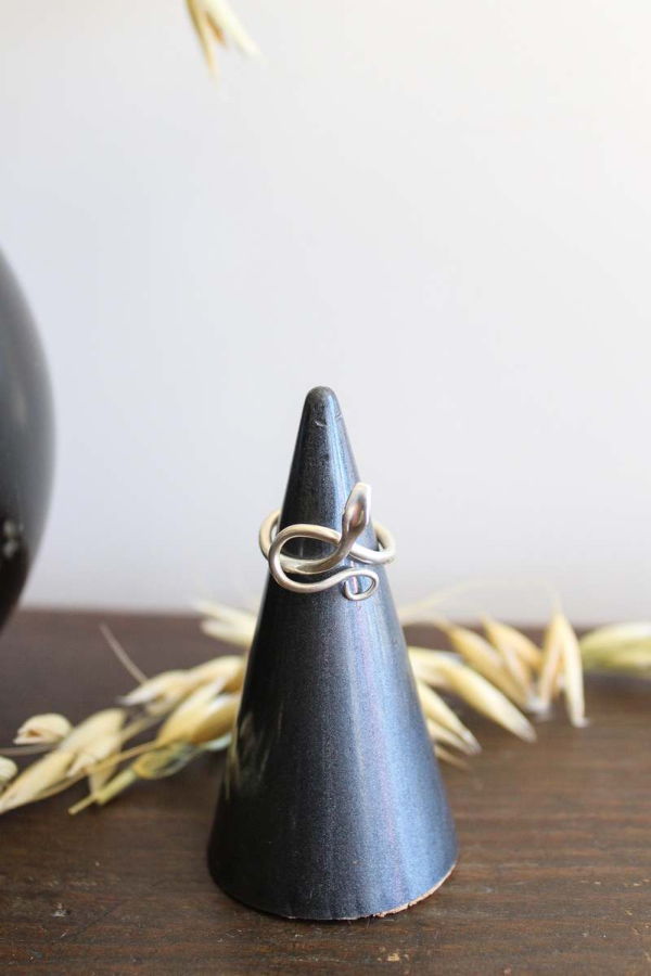 Annette Ferdinandsen SS Serpent Ring with Diamond Eyes Size 7 Ring