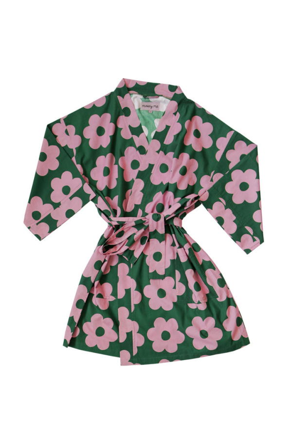 Mosey Me Flowerbed Short Robe