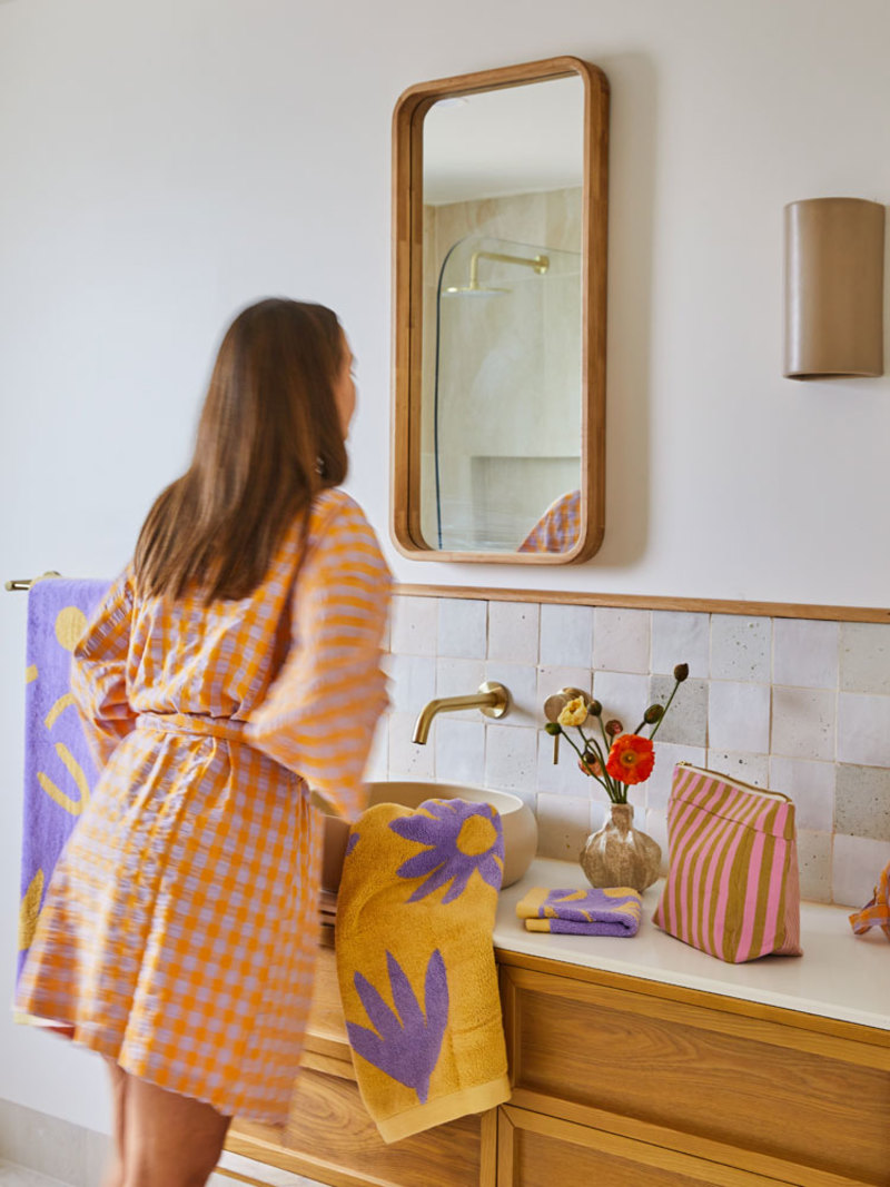 Mosey Me Kumquat Bloom Seersucker Short Robe