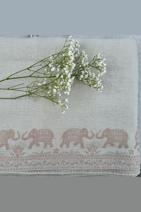 Majka & Co Garden Elephant Tablecloth