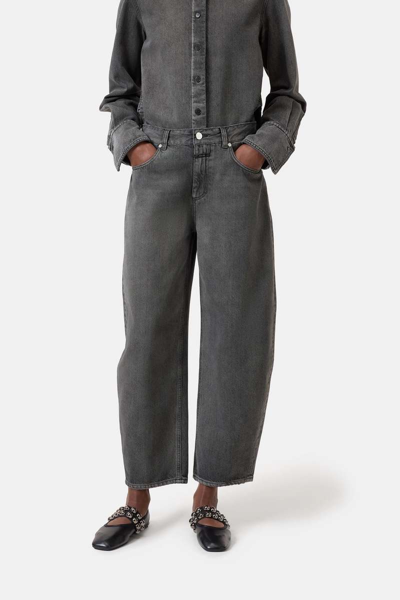 Closed Jazzie Cropped Barrel Jean - Gray