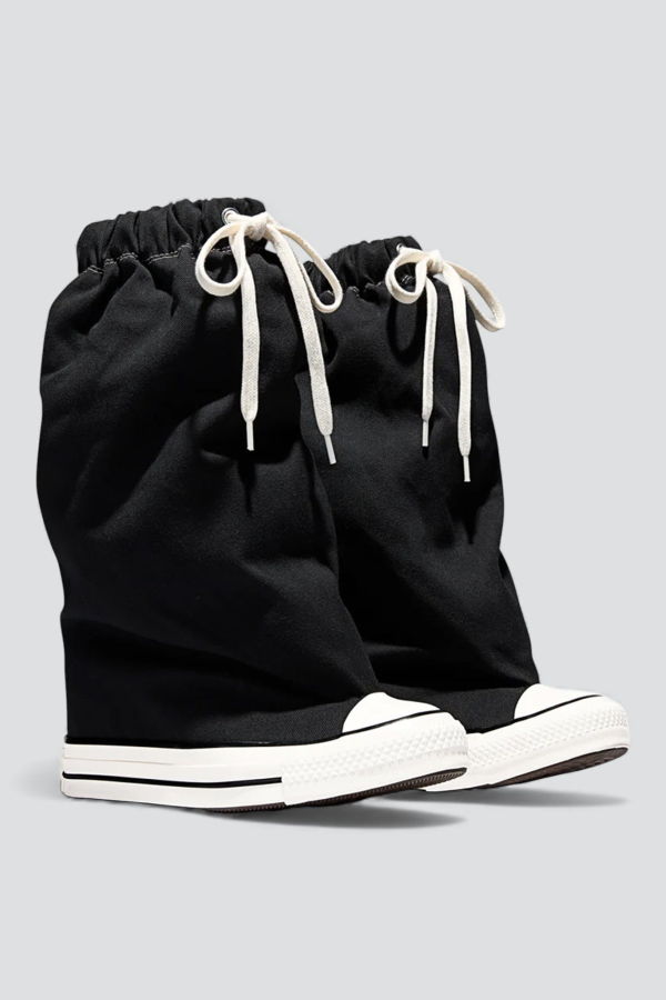 Vaquera Black Converse All Star XHi Slouch Wedge