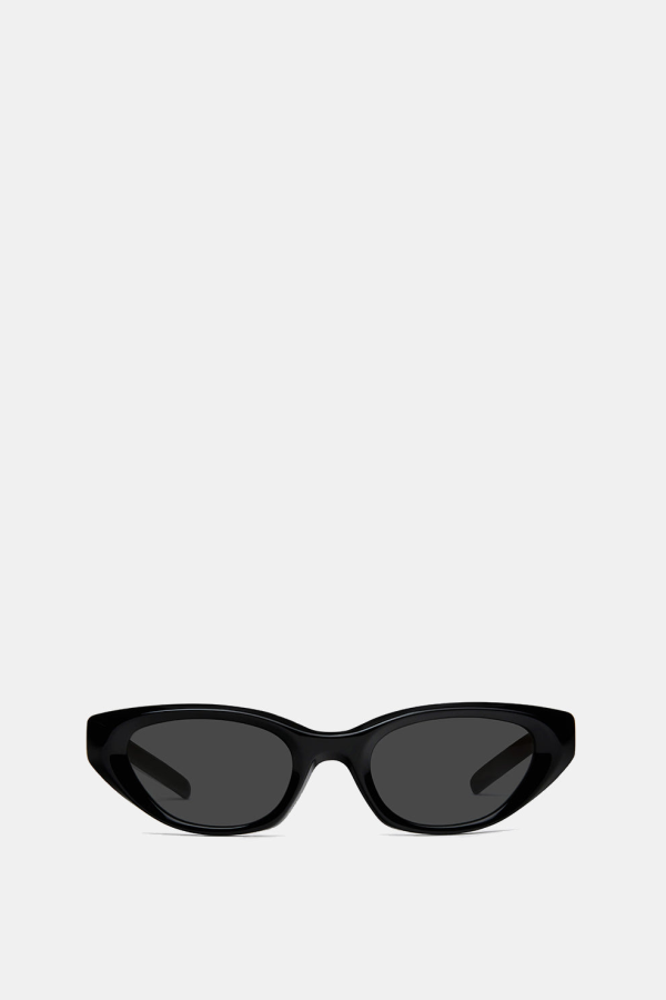 Gentle Monster Verse 01 Star-Detail Cat-Eye Sunglasses - Black