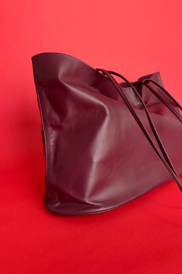 Modern Weaving Large Relaxed Oval Tote