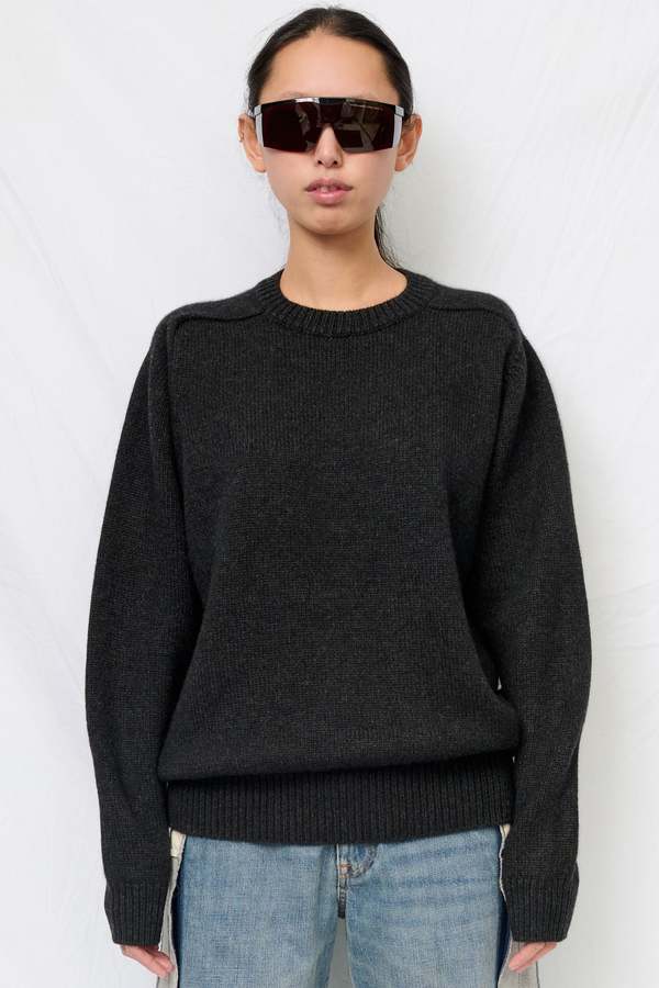 Batoner】INNOCENT CASHMERE TURTLE NECK 【公式ショッピングサイト】