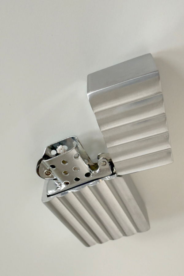 Tsubota Pearl Hard-edge Lighter in Aluminum Wave Lighter