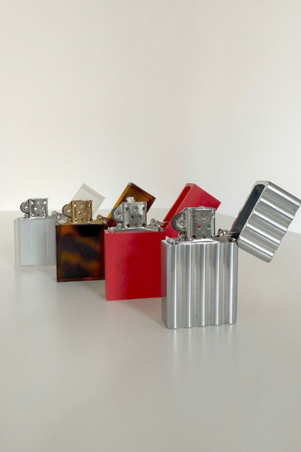 Tsubota Pearl Hard-Edge Lighter