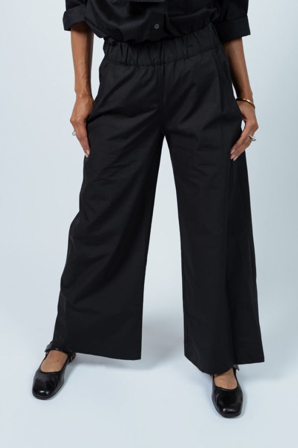 Aquarius Cocktail Connor Wide Leg Pant - Black