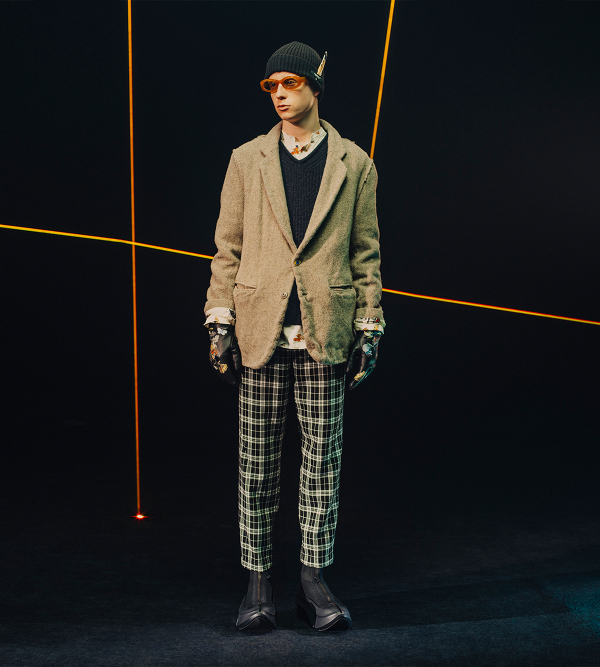 Undercover Eye-button Felted Wool Blazer - Image 3 of 11