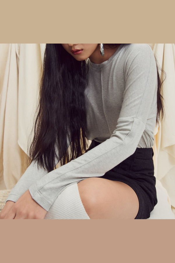 Eve Gravel Kapes Sweater