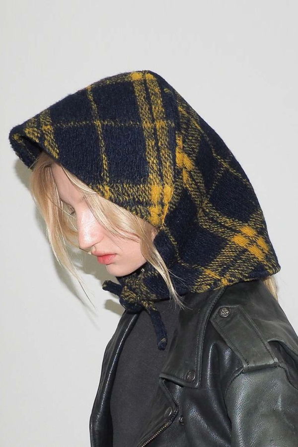 Clyde Bonnet - Navy/Yellow Plaid Fleece