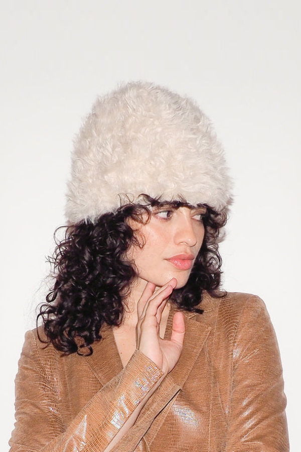 Clyde Faux Fur Toque hat - Cream Shag
