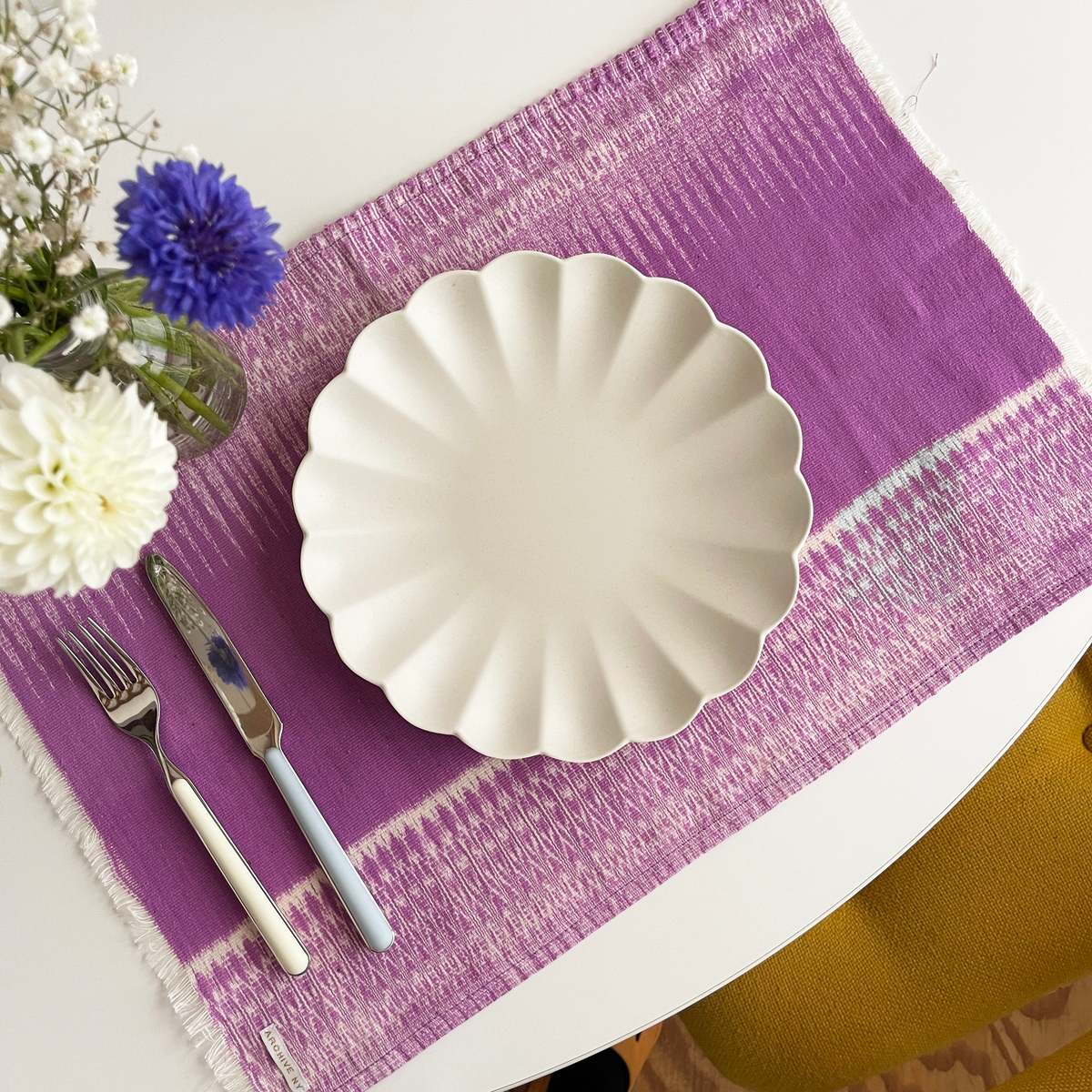 Archive New York Gabriela Jaspe Placemats - Orchid - Image 4 of 4