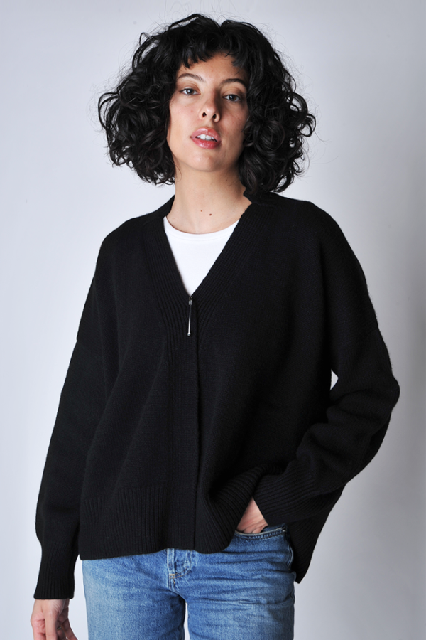 Oyuna Aire Chunky Knit Cardigan - Black