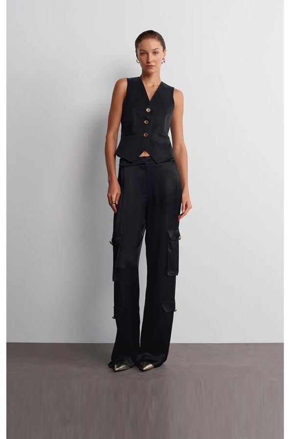 Acaria Studio Night Vest - Black