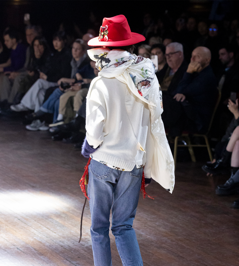 Undercover Padded All-Over Pattern Stole