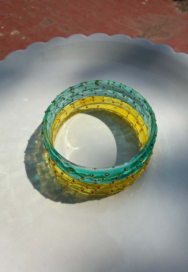 IKKIVI Arm Candy Bangle Set