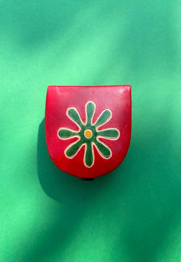 IKKIVI Bobbly Bits Jewelry Box - Red/Green