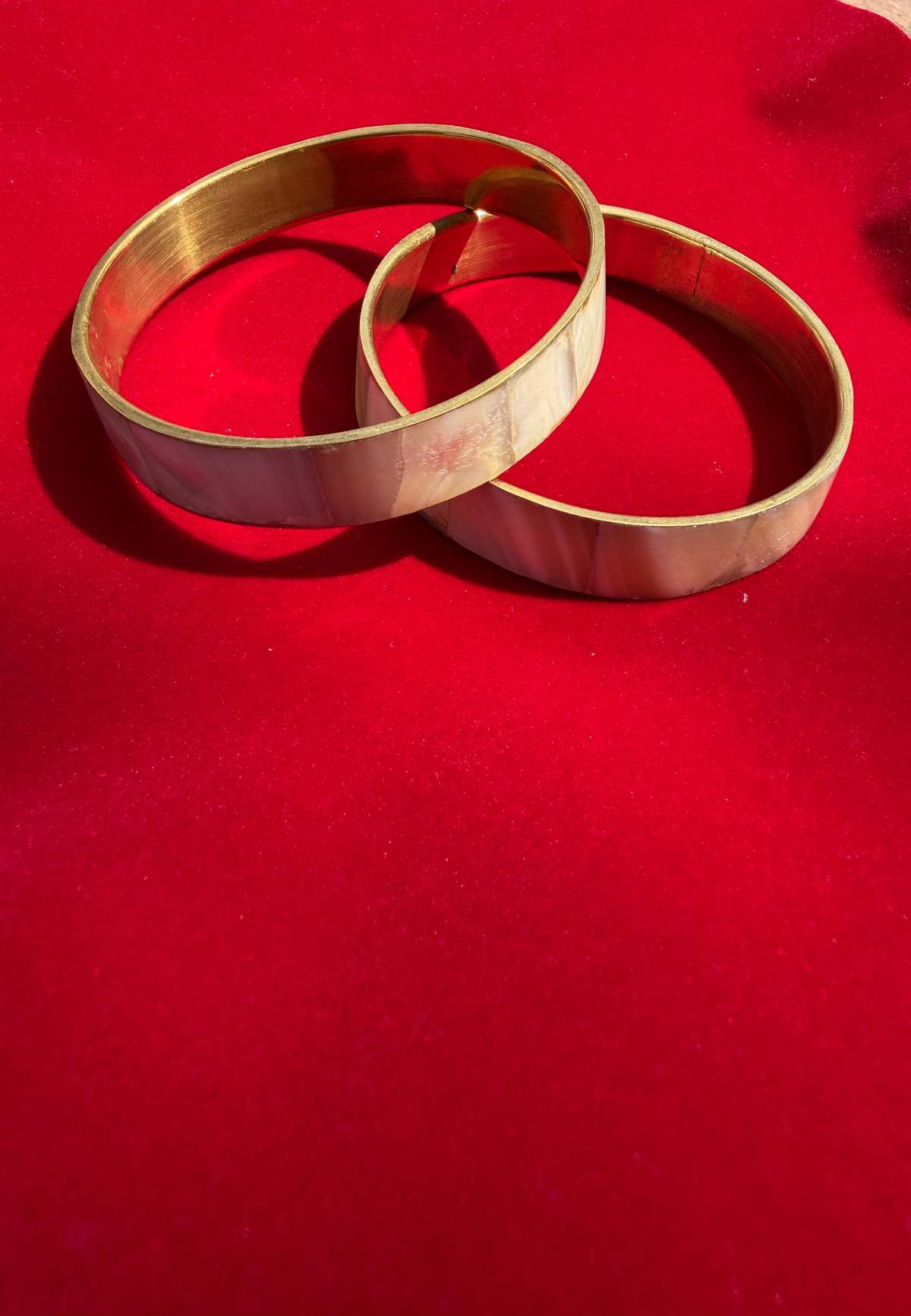 IKKIVI The Pearl-fect Bangle Set Bangles - Off-White - Image 3 of 4