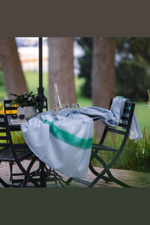 Purple Nest Design Kani Collection Reversible Throw Blanket