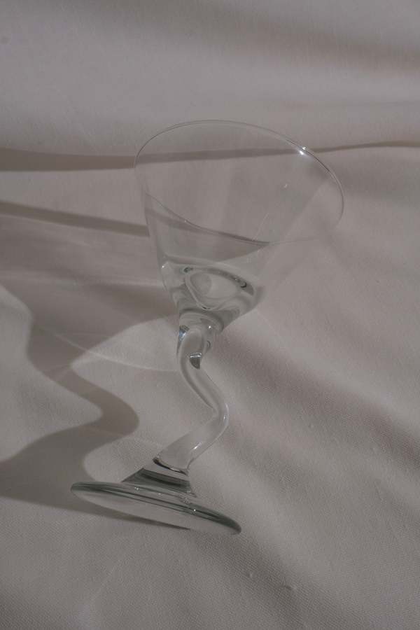 Vintage 90s Twisted Stem Martini Glasses - Clear