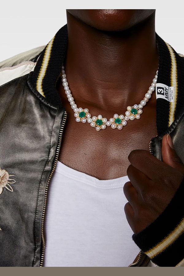 VEERT The Four Flower Pearl Necklace - Yellow Gold