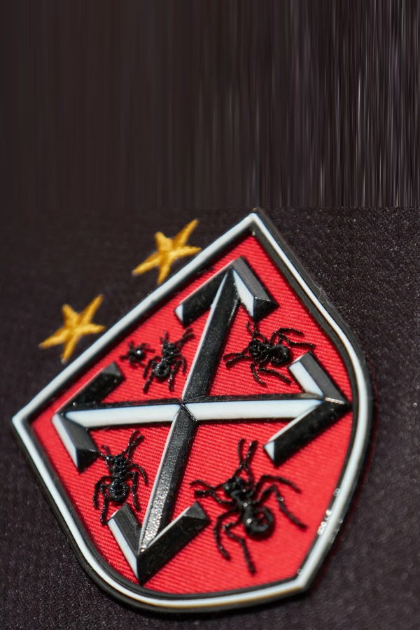 Off-White Big Off Gradient Soccer Short Sleeve T-Shirt - Black/White