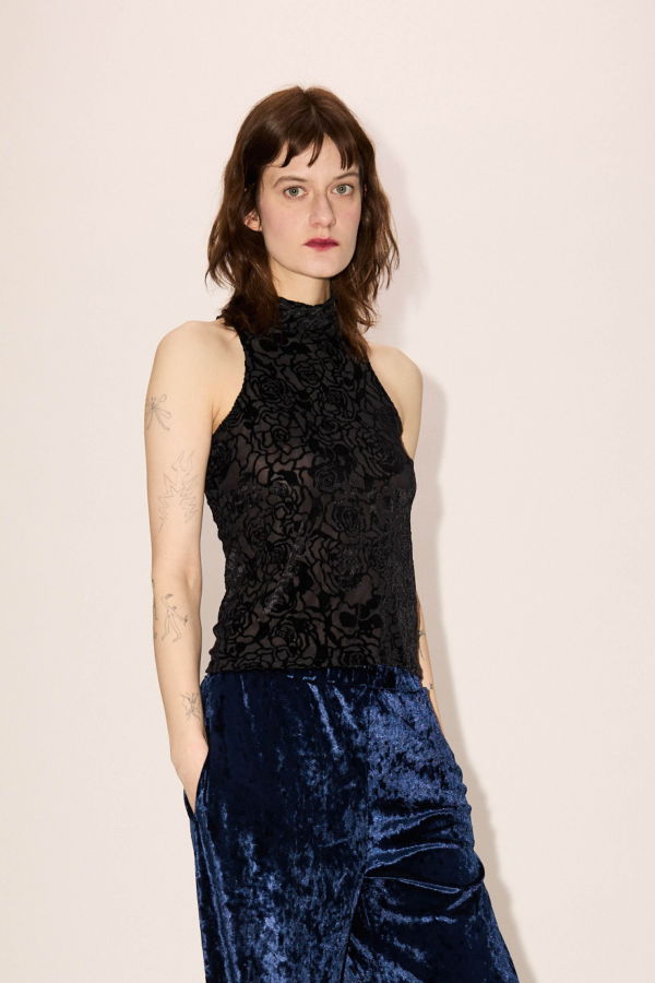 Simone Wild High Neck Top Rose Devore - Black