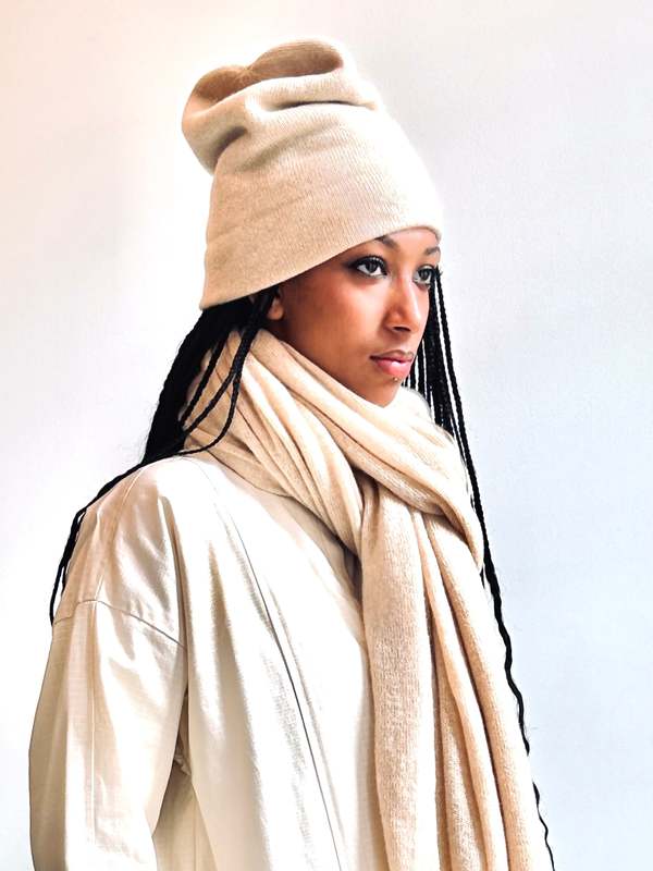 Yesaet Kobbe cashmere beanie Yesaet Kobbe cashmere beanie