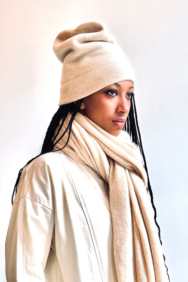 Yesaet Kobbe cashmere beanie