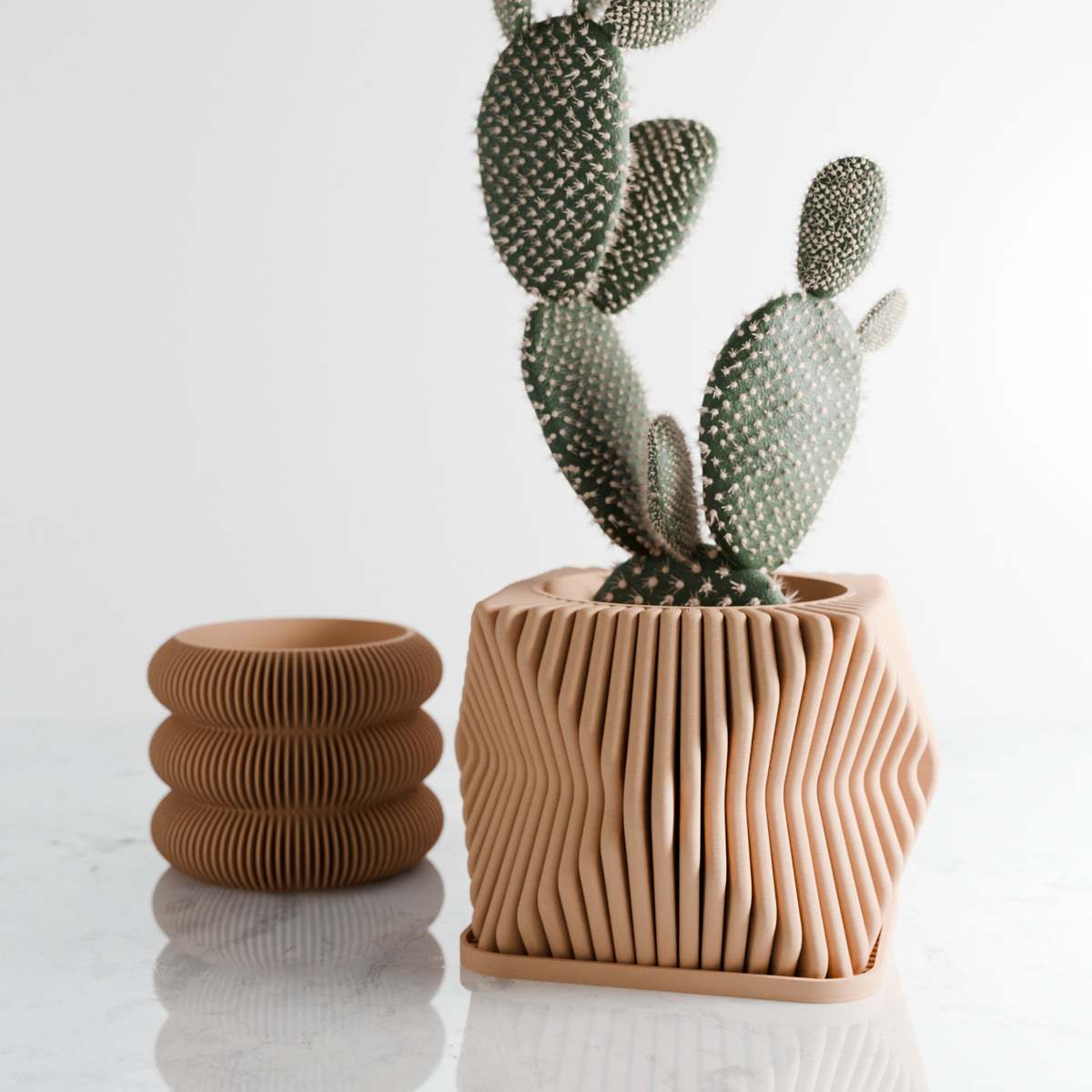 Modernized Pottery Tide Planter - Image 6 of 12