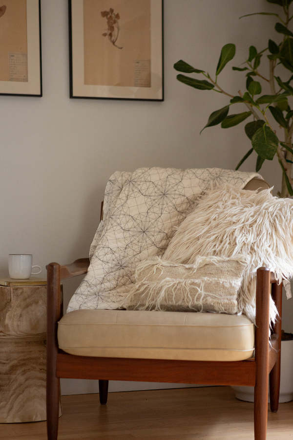 Erica Tanov Travel Quilt - 'Drawn Star' 